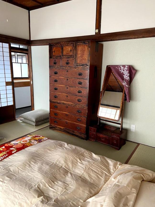 Okiya Guest House & Tapas Bar Kiryu Exterior photo